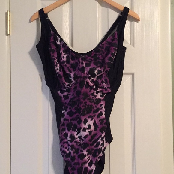 36hh swimsuit